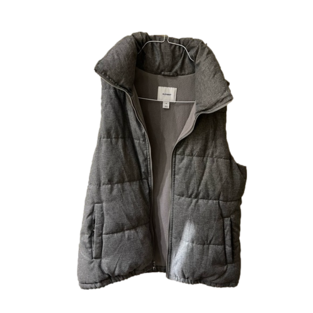 Old navy women’s gray puffer vest pockets, zip size medium